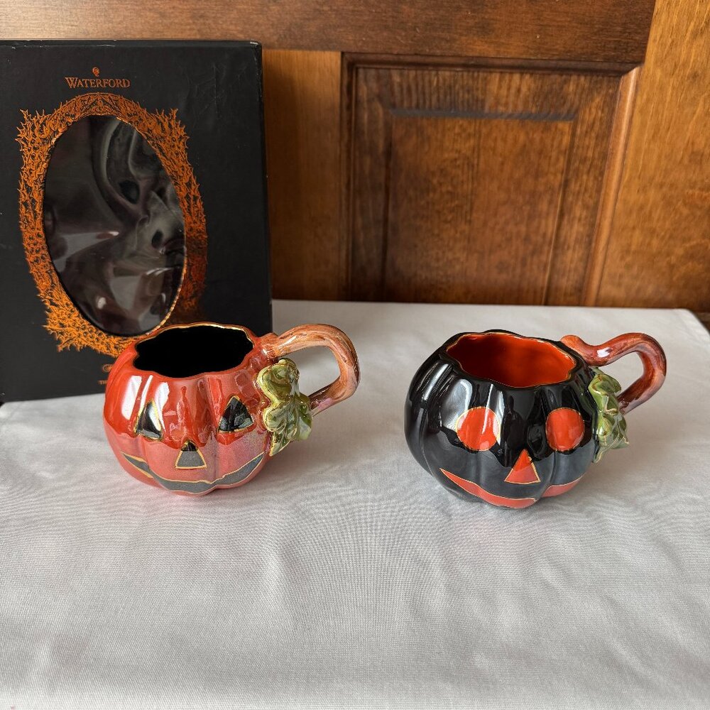 NWOT Waterford Halloween Collection - Set of 2 Ceramic Jack-o-Lantern Mugs